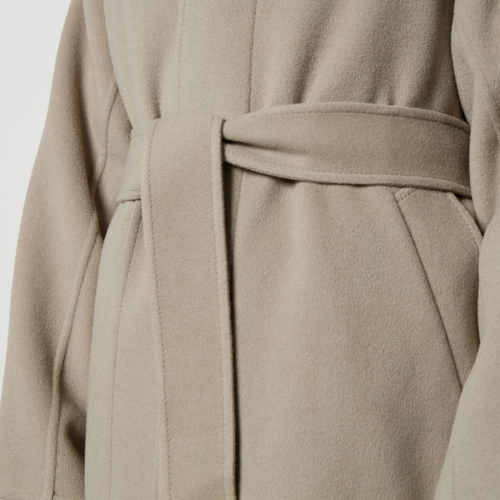 AMI Paris Long Belted Wool and Cashmere-Blend Coat - IT 50/L